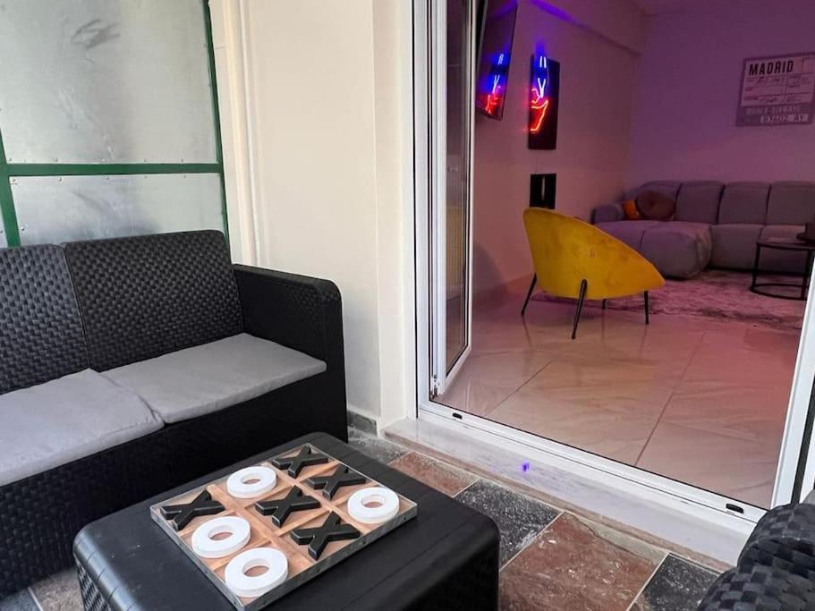 Apartamento Fresh Spicy 1Bd Amusement Arcade Atenas Exterior foto